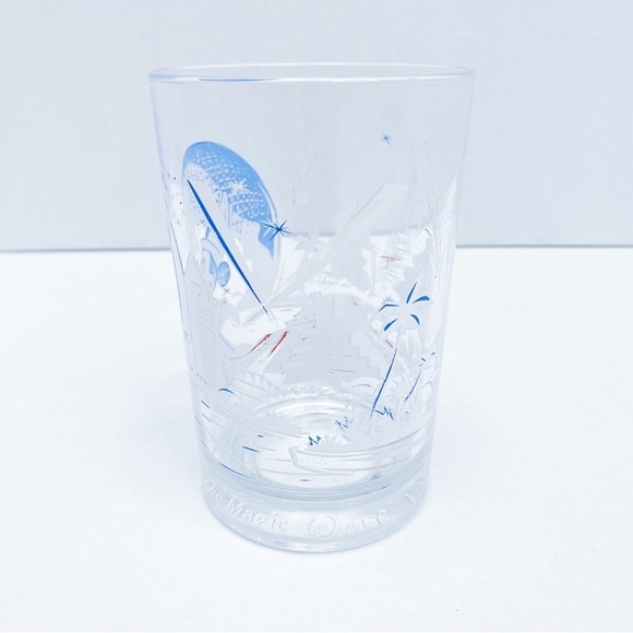 Walt Disney World Spain 25 Year Anniversary Glass Cup - Picture 2 of 4